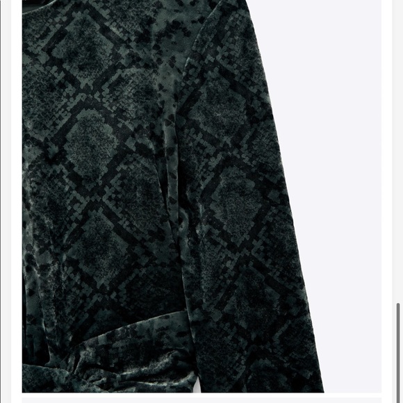 Zara dress - Picture 4 of 5